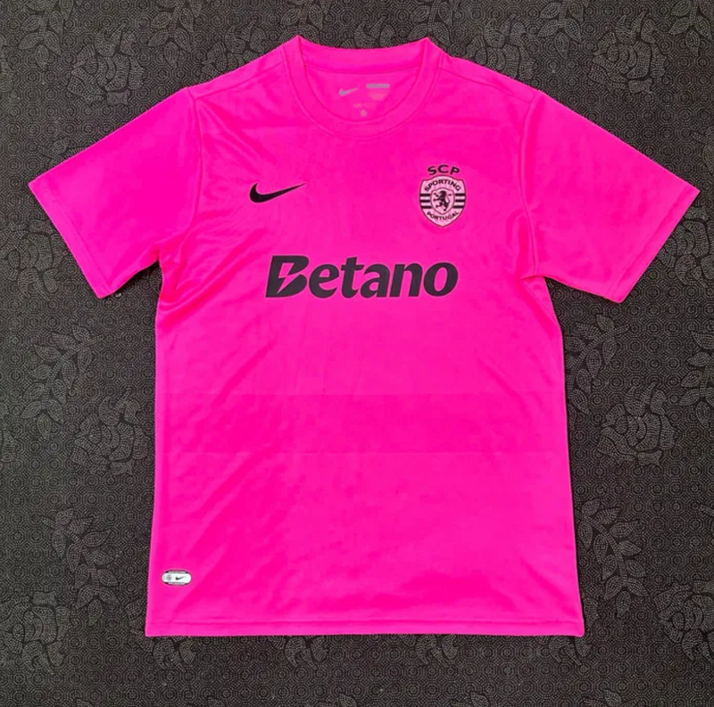 Camisola Cor de Rosa Edição Especial Sporting Cp 2024/2025